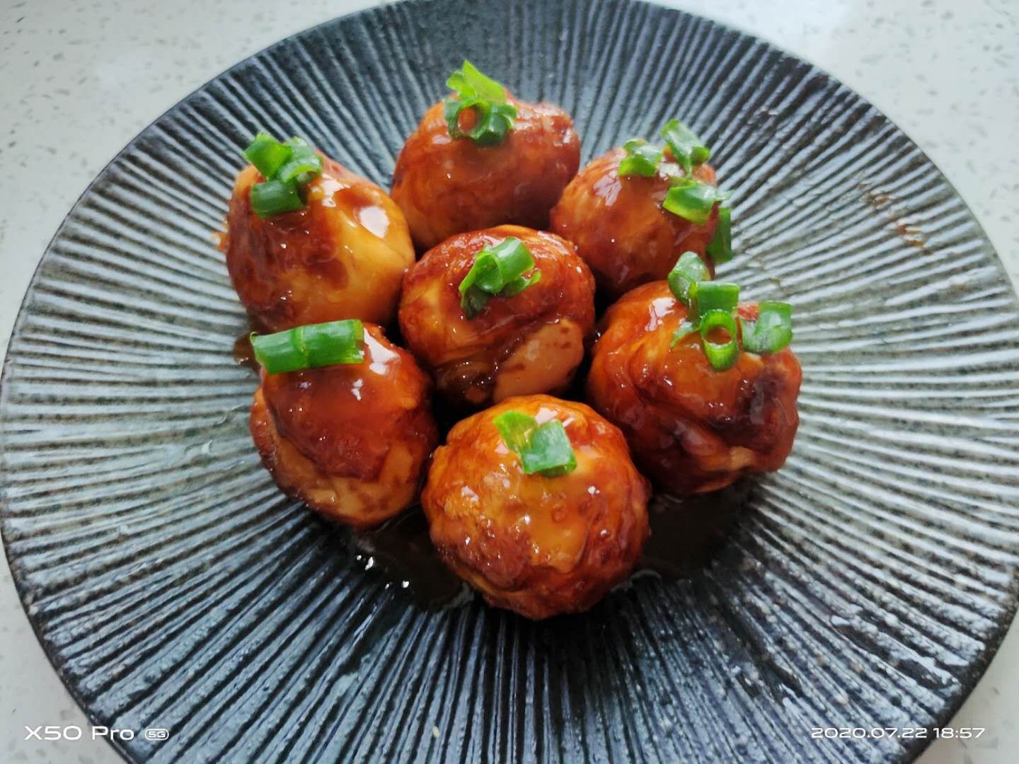 召喚神龍的七龍珠-糖醋雞蛋的做法-酸甜味炸菜譜