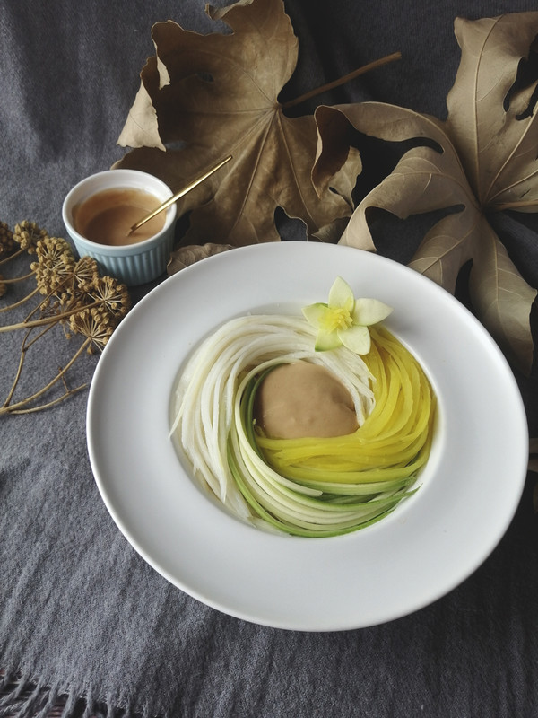 沒有一顆面粉的三絲拌“面”的做法-其它口味拌菜譜