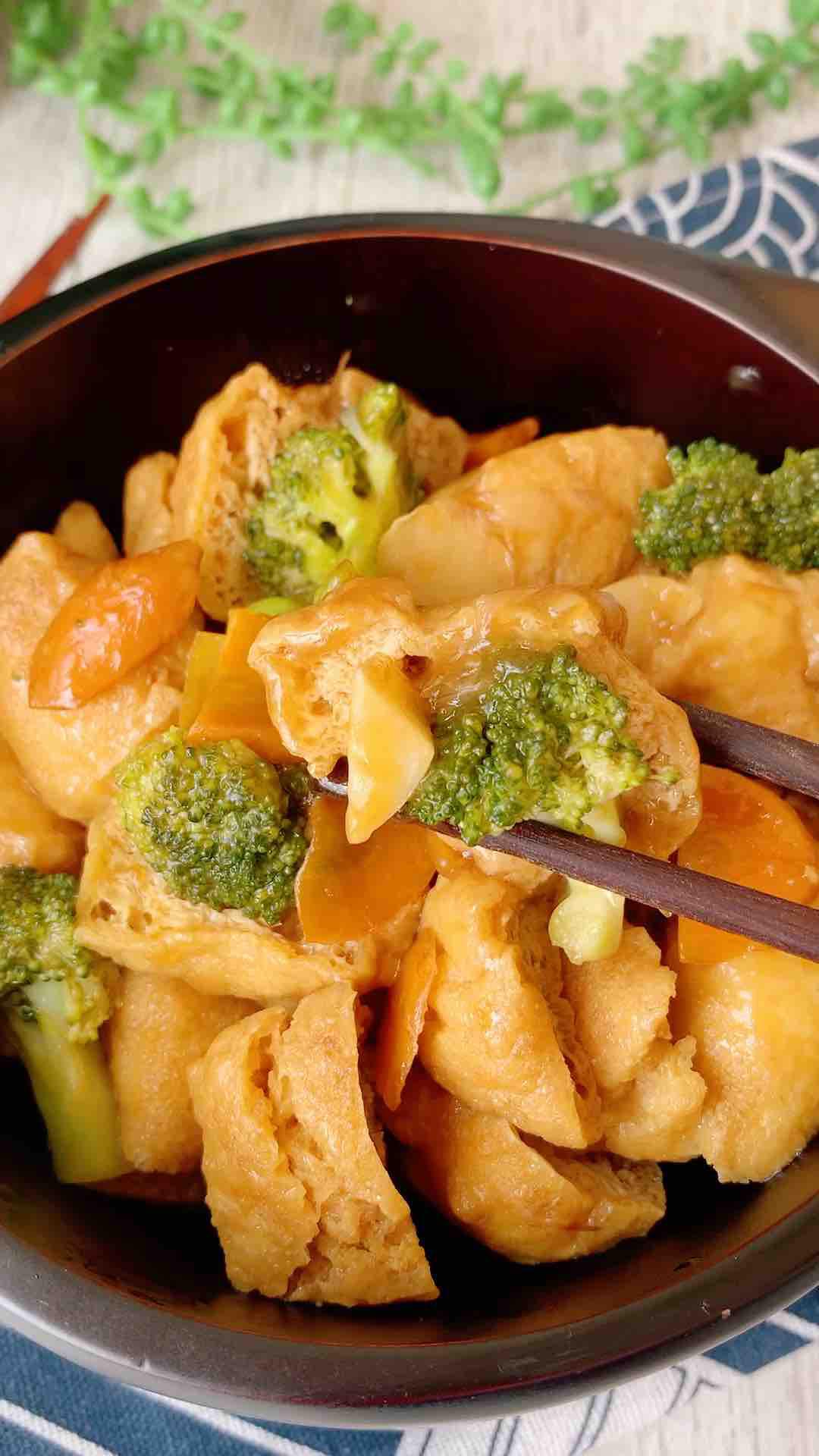 紅燒豆腐泡的做法-咸鮮味燒菜譜