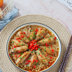 金針菇蒸雞翅的做法-家常味蒸菜譜