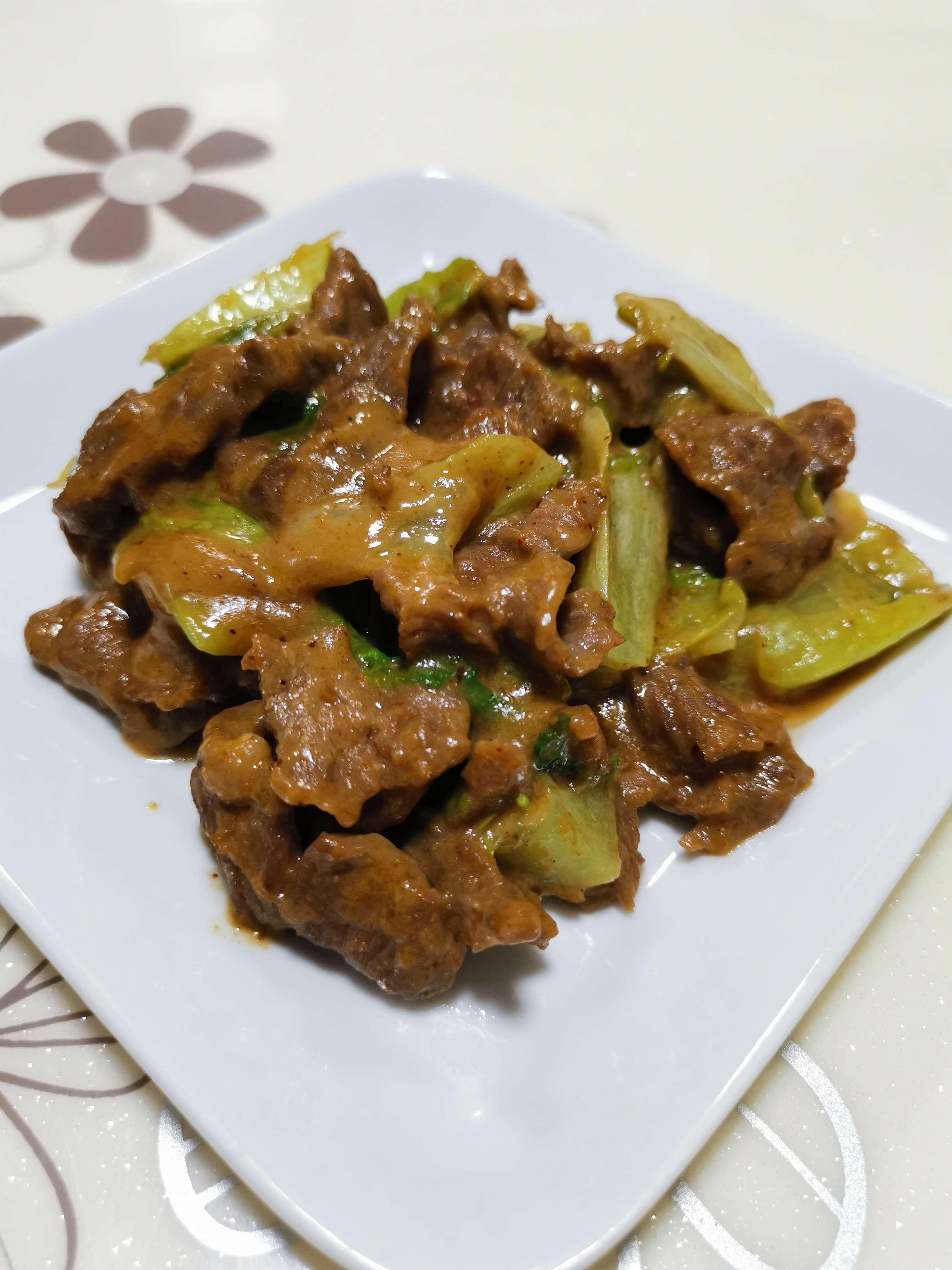 沙茶牛肉的做法-家常味炒菜譜