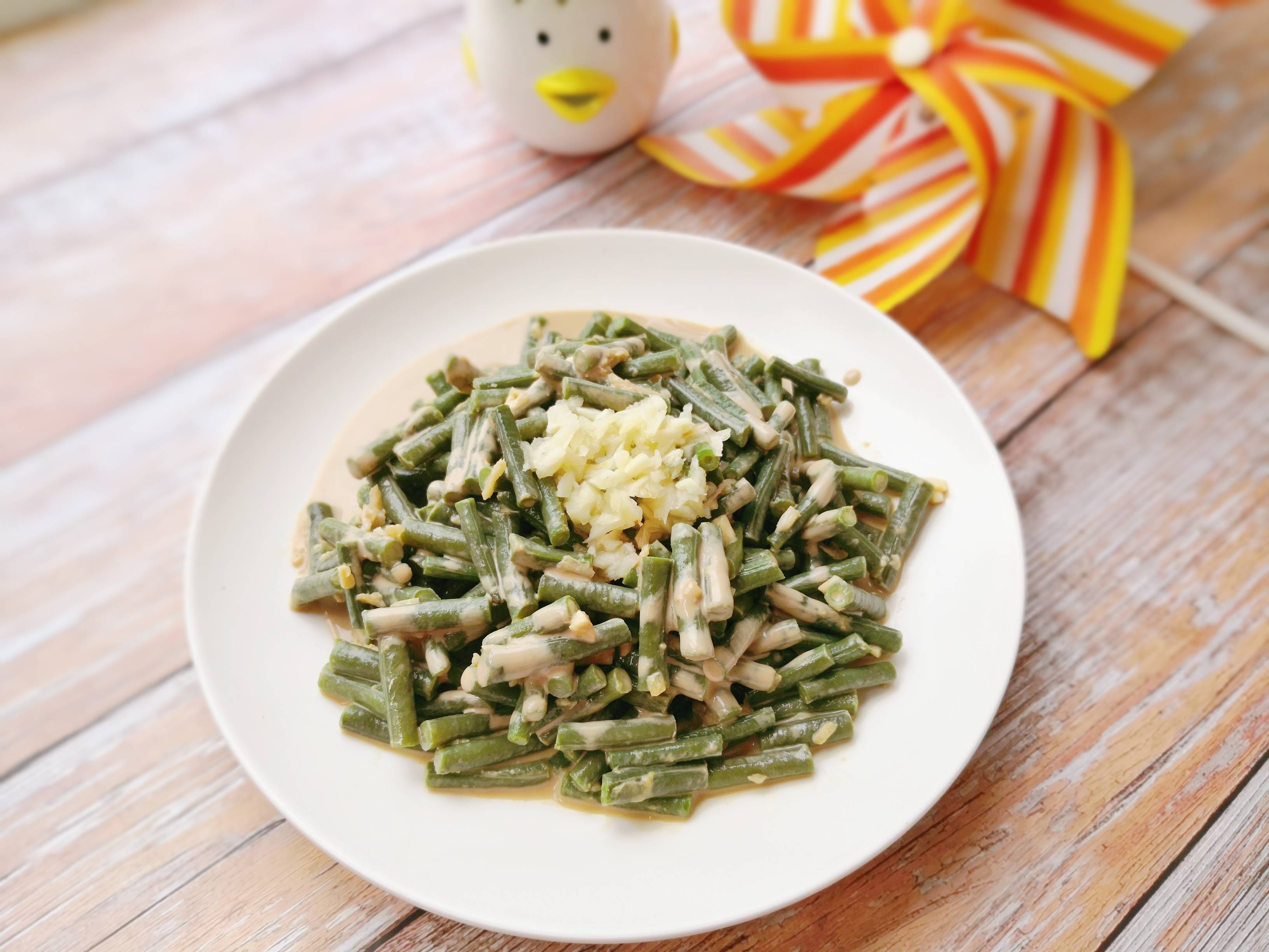 蒜泥豇豆的做法-酸辣味拌菜譜