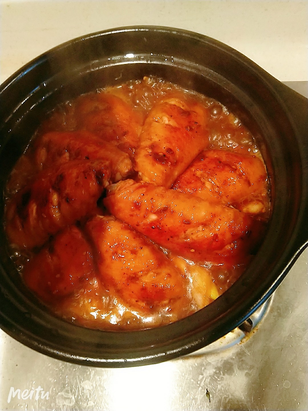 啤酒砂鍋雞翅煲的做法-咸鮮味燉菜譜