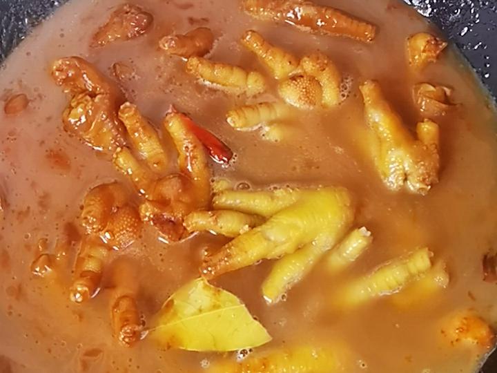 我是半滴雨，#來自內(nèi)蒙古#，參賽作品為腐乳鳳爪，好吃到吮指的做法-咸鮮味燜菜譜