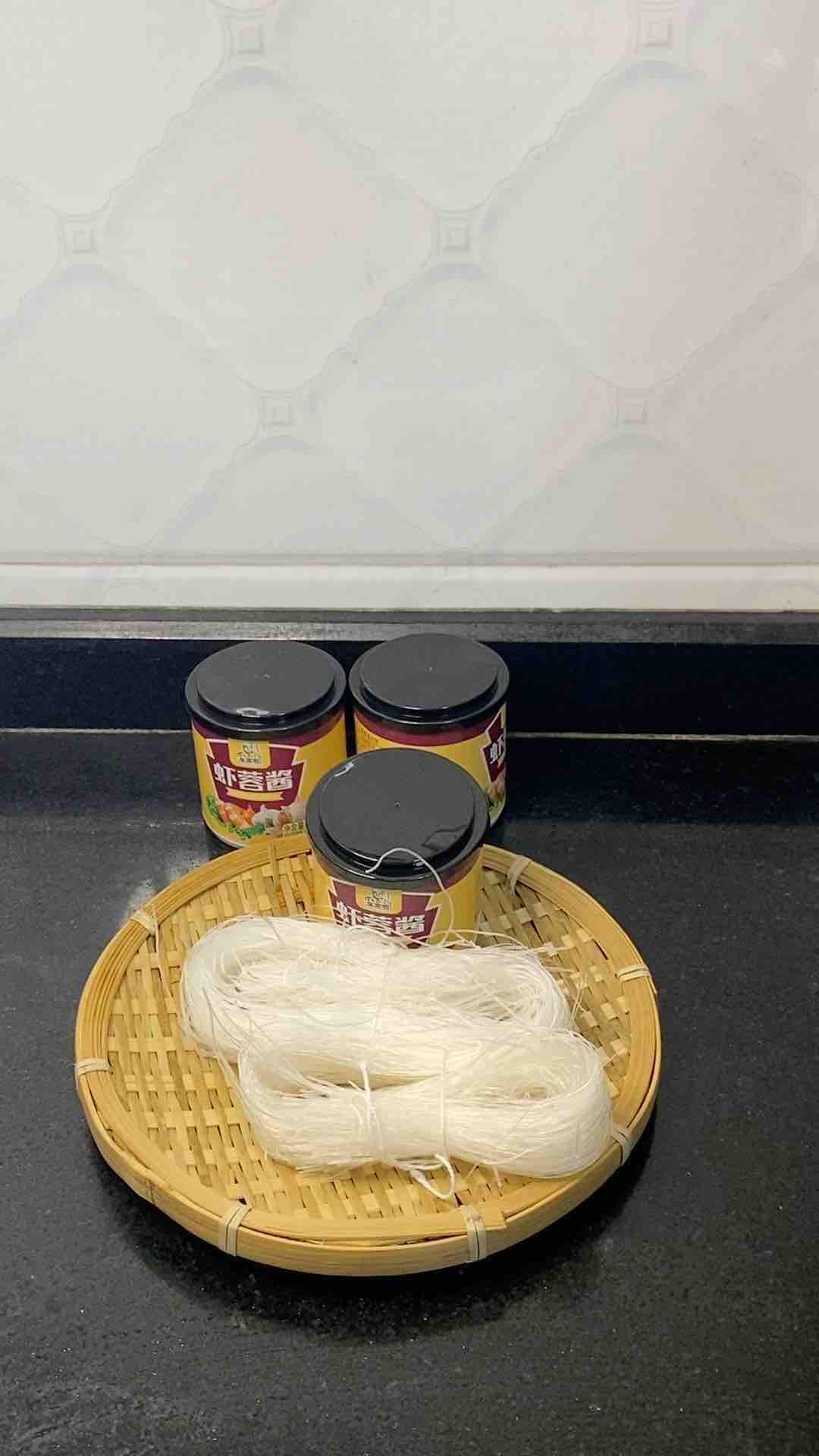 蝦蓉醬涼拌粉絲，美味很開胃的做法-咸鮮味煮菜譜