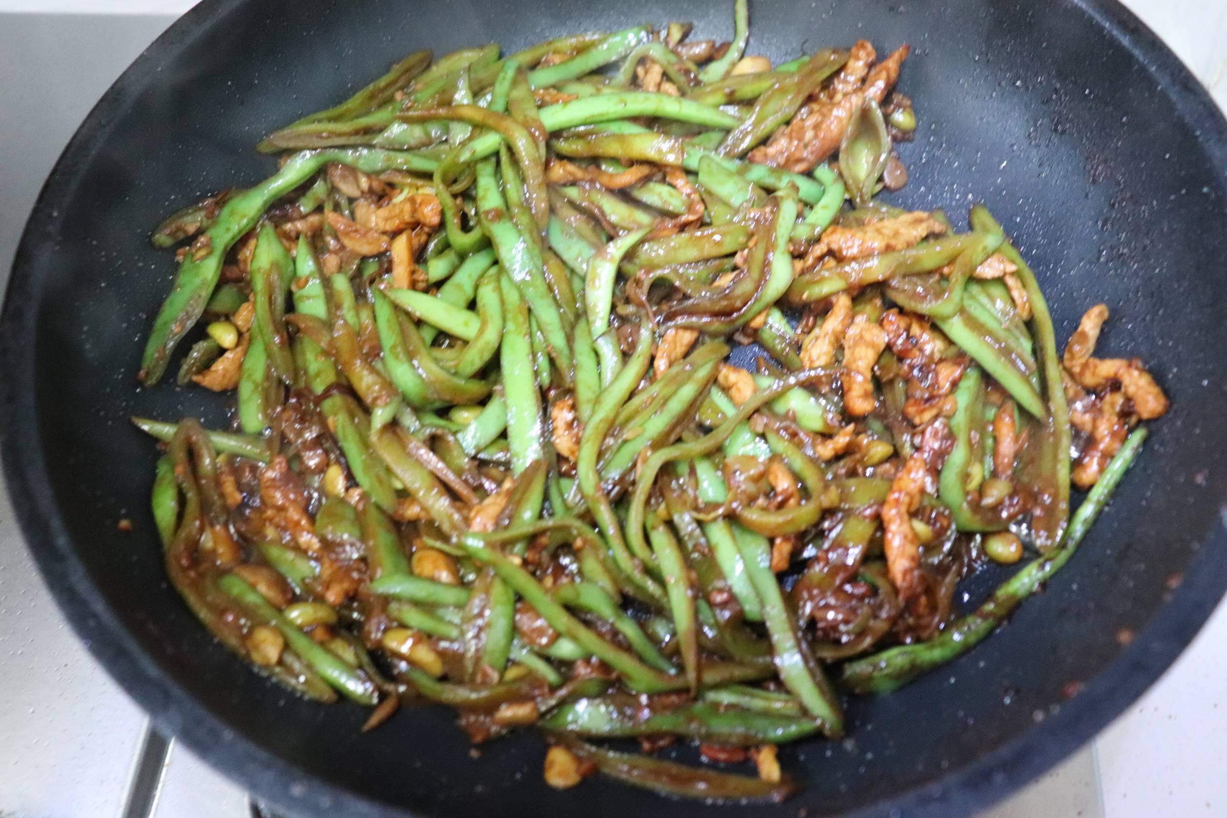 醬香豆角絲的做法-醬香味炒菜譜