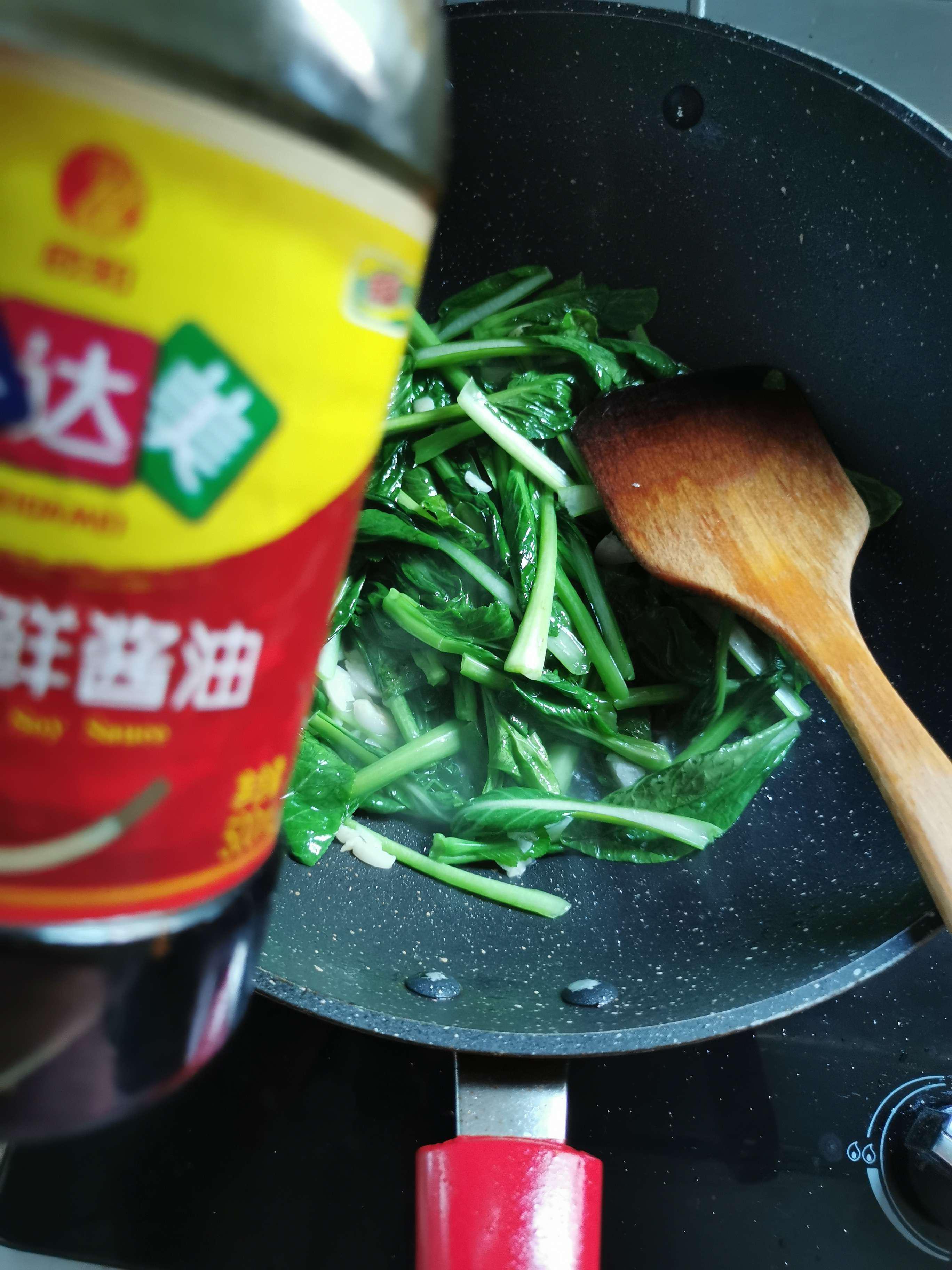 蒜炒菜心的做法-家常味炒菜譜