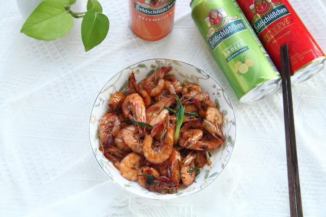 不加一滴水的啤酒蝦的做法-咸鮮味炒菜譜