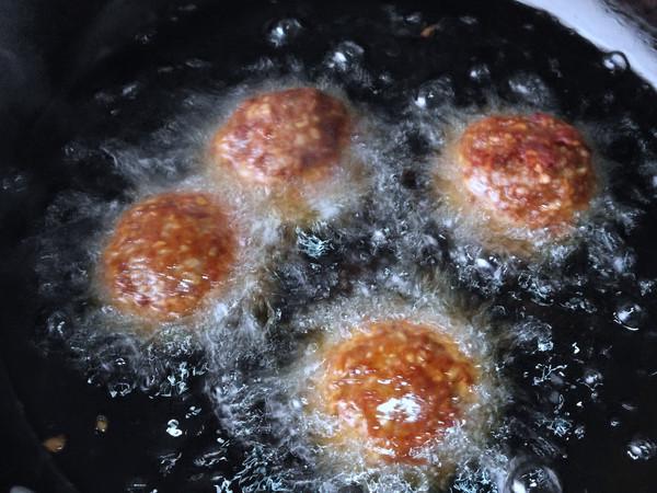 蒸牛肉獅子頭的做法-家常味蒸菜譜