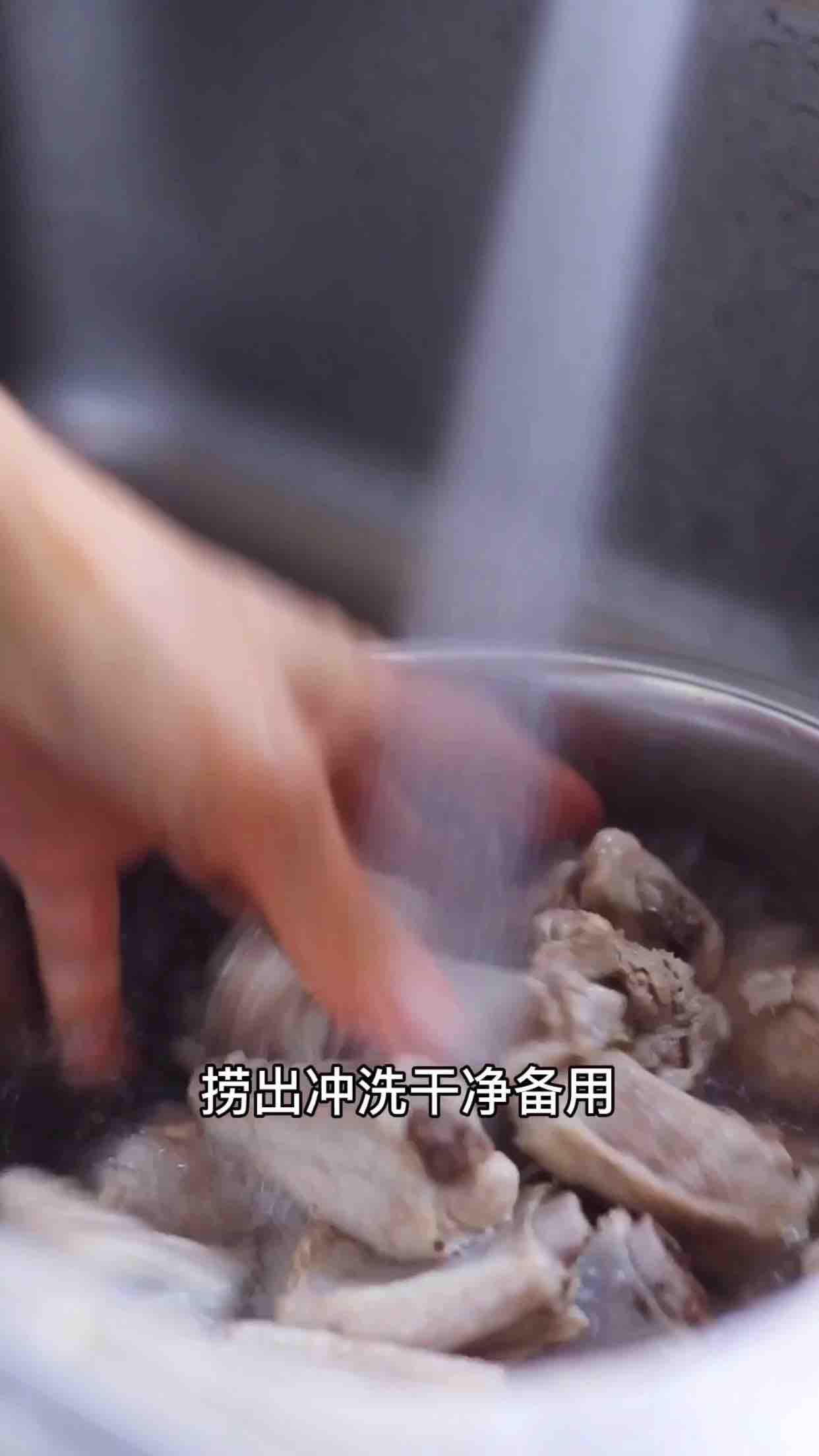 醬香排骨的做法-家常味燉菜譜