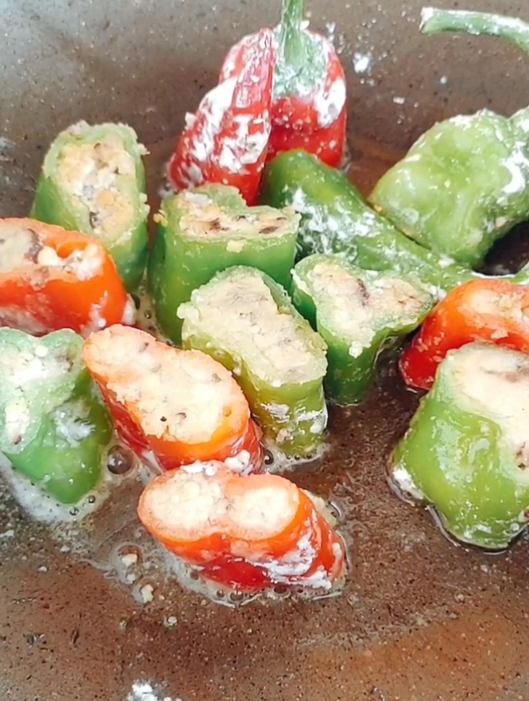 美人椒的做法-家常味煎菜譜