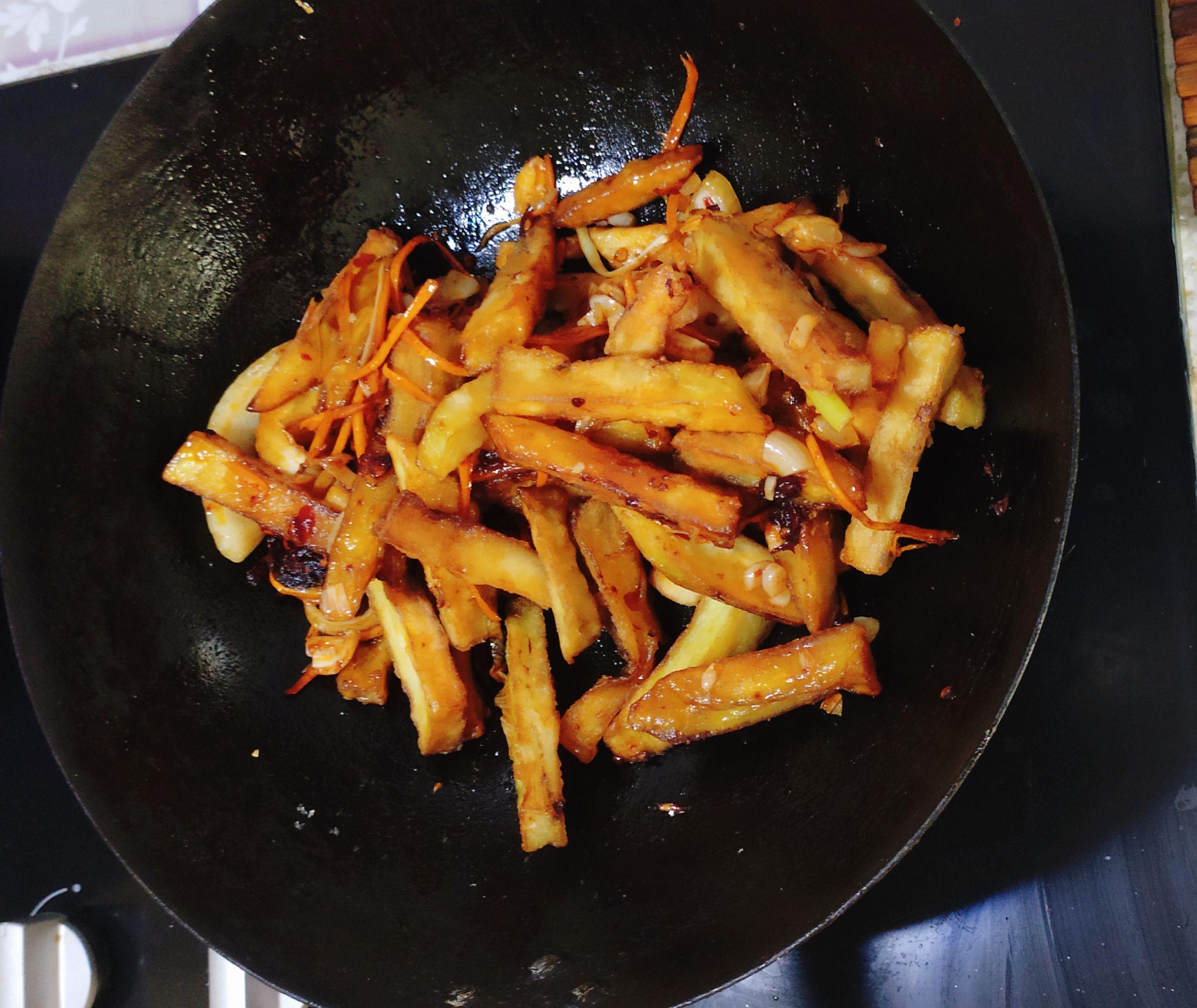 魚香茄條的做法-酸甜味炸菜譜