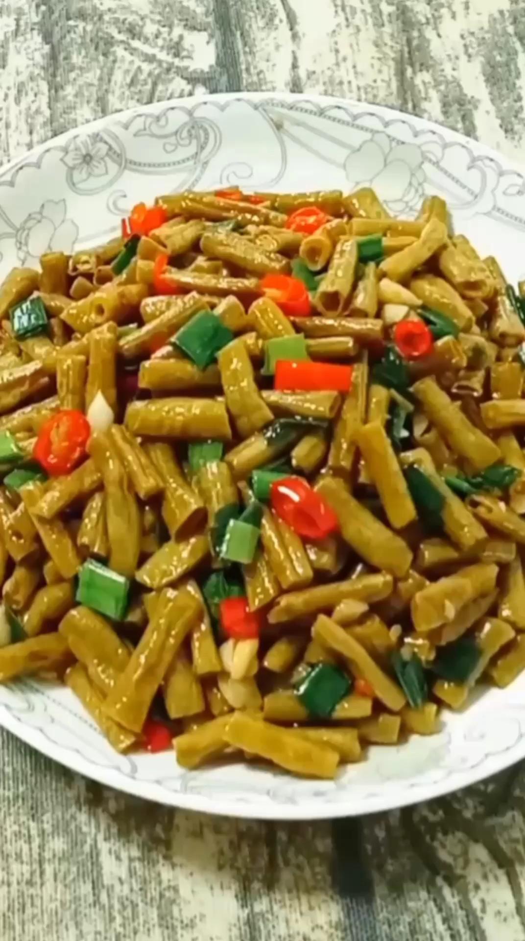 蒜香酸豆角的做法-酸辣味炒菜譜