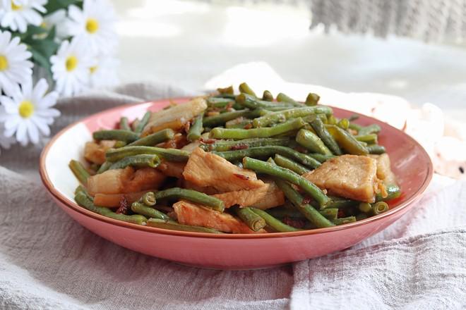 簡單又好吃的家常菜，豇豆炒肉的做法，看一眼就會的做法-家常味炒菜譜