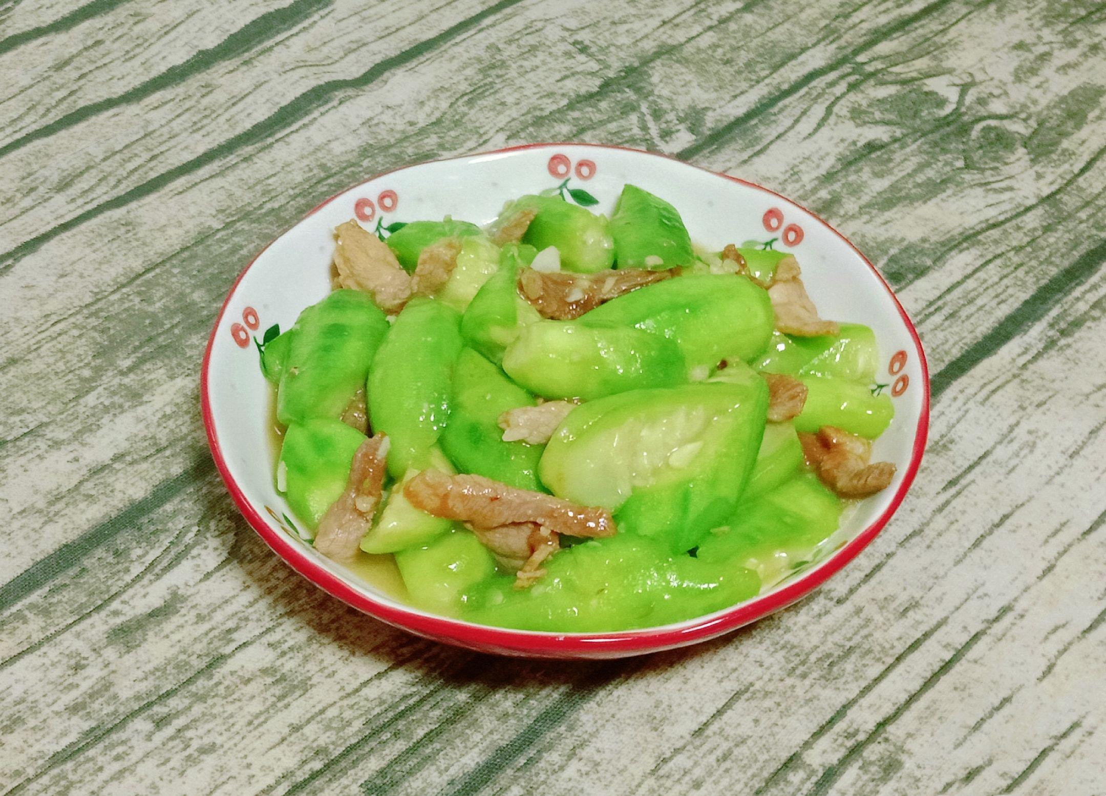 肉片炒絲瓜的做法-家常味炒菜譜