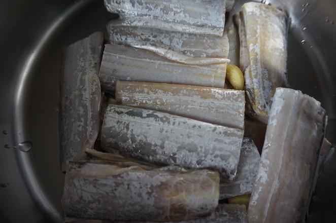 酸酸甜甜の醪糟帶魚的做法-酸甜味燒菜譜