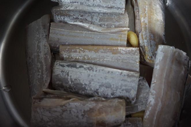 酸酸甜甜の醪糟帶魚的做法-酸甜味燒菜譜