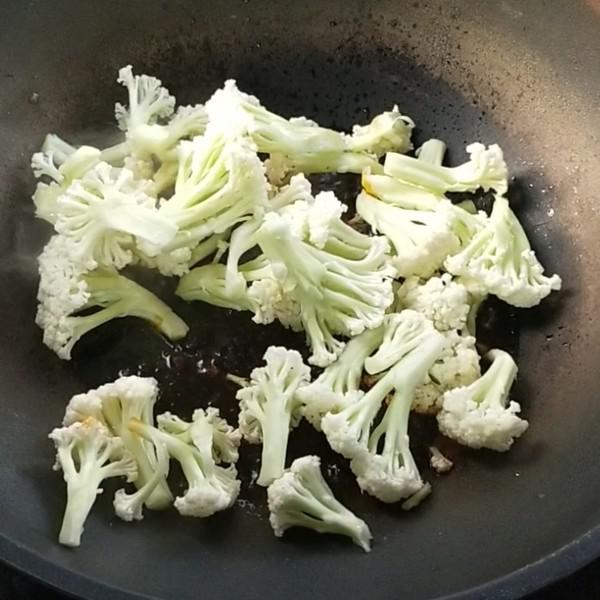 香辣花菜的做法-香辣味炒菜譜