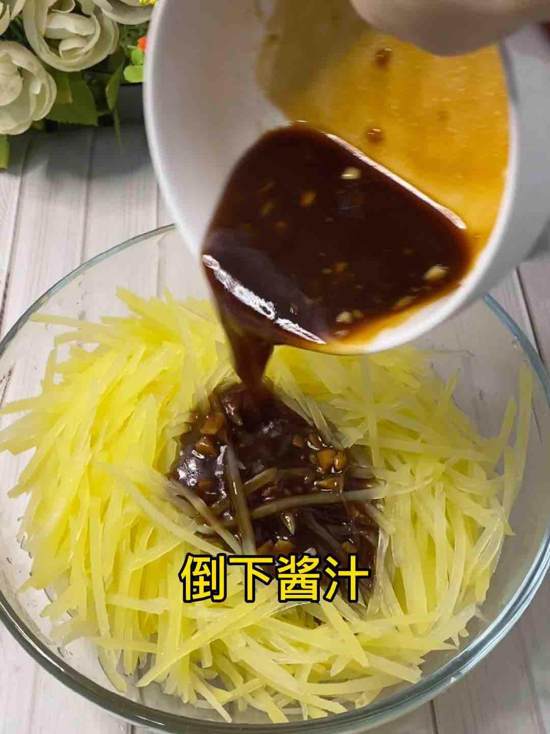 涼拌土豆絲的做法-家常味煮菜譜