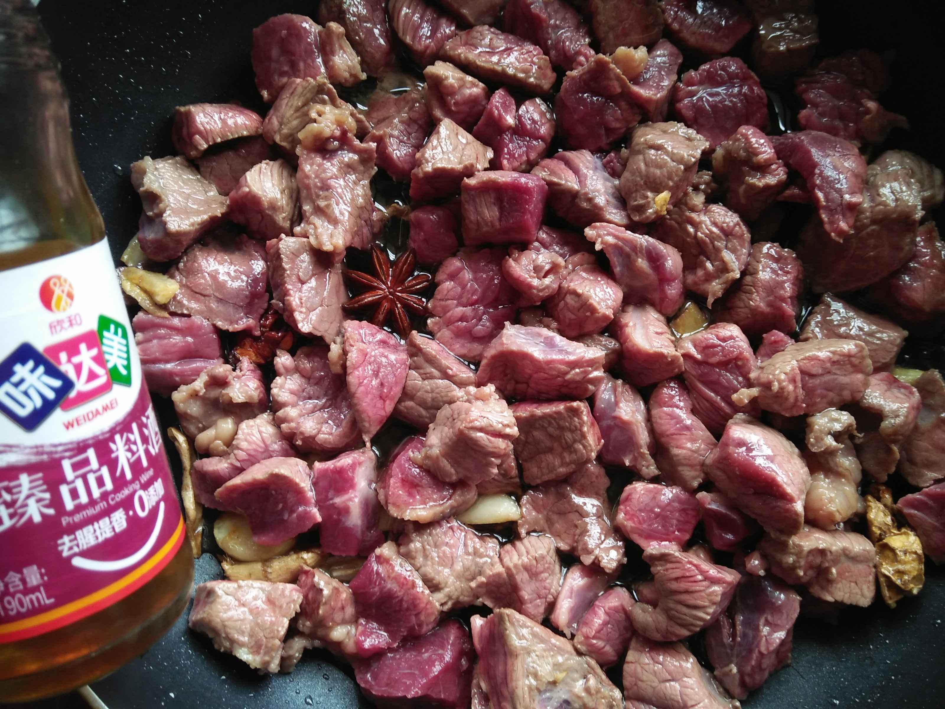 牛肉燉土豆的做法-咸鮮味燉菜譜