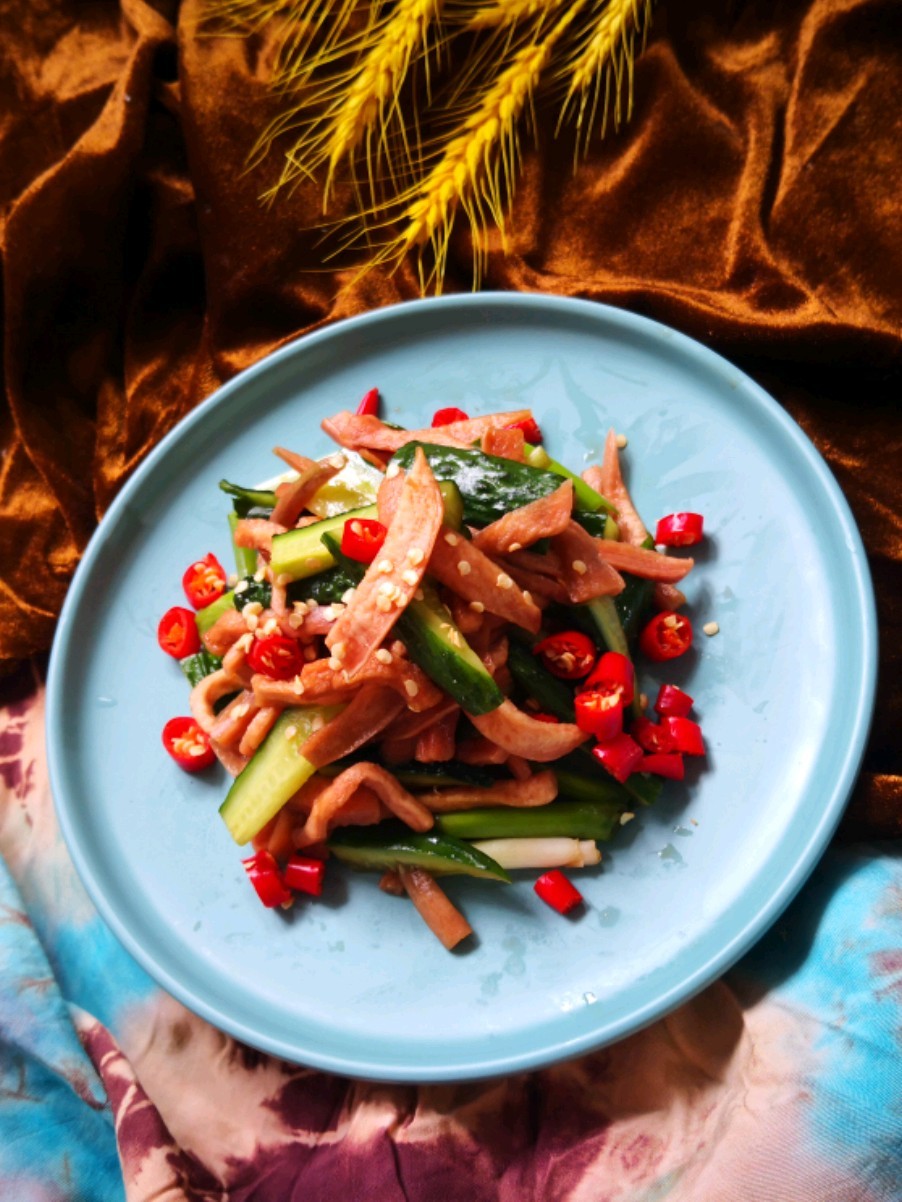 小米辣蘿卜干的做法-酸辣味拌菜譜