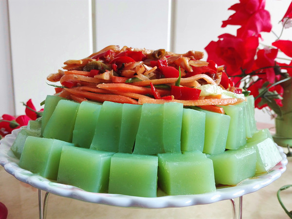 黃瓜汁豌豆涼粉的做法-酸辣味煮菜譜