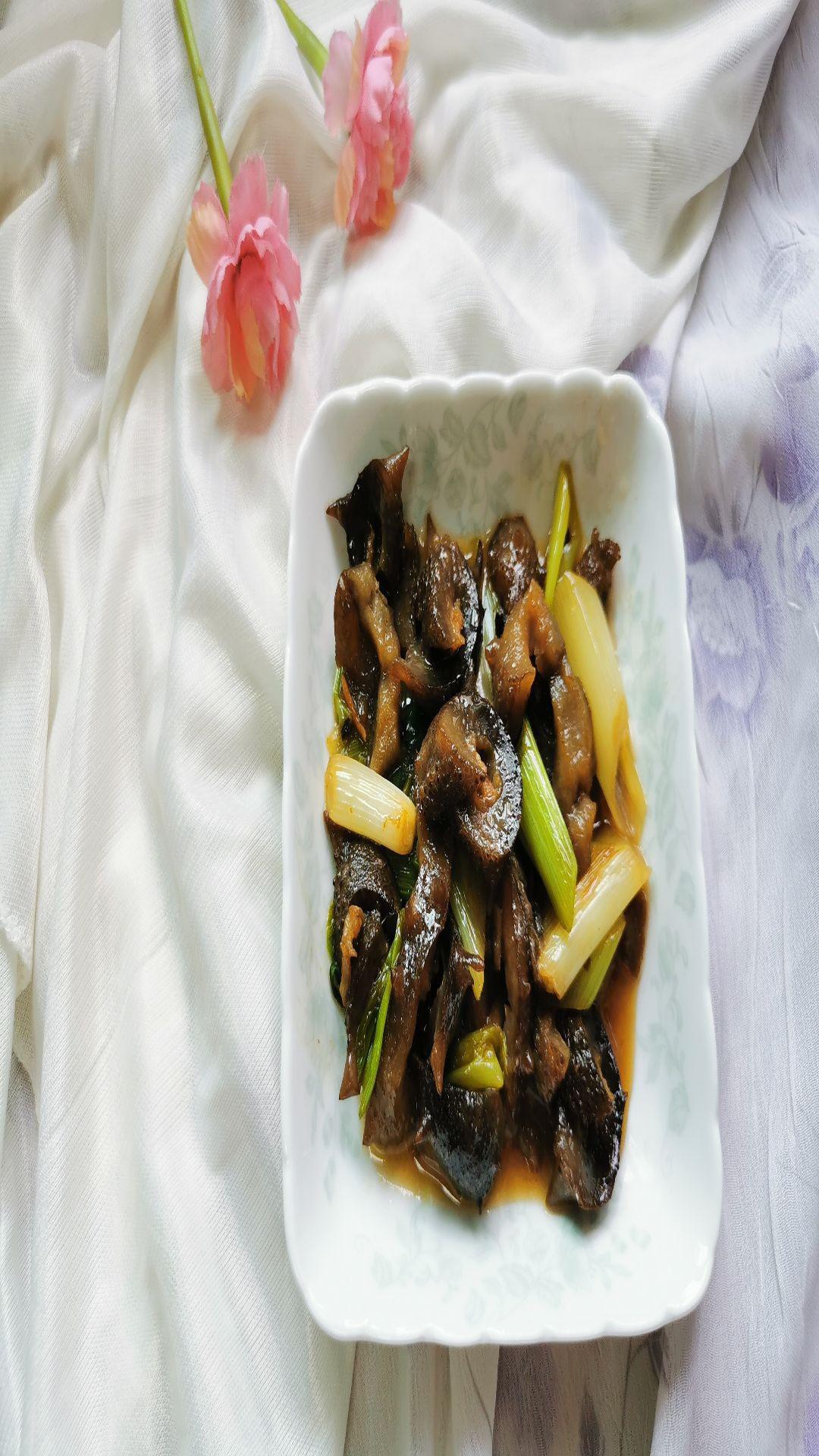 快手燒海參的做法-家常味炒菜譜