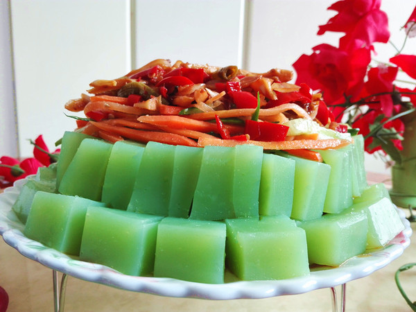 黃瓜汁豌豆涼粉的做法-酸辣味煮菜譜