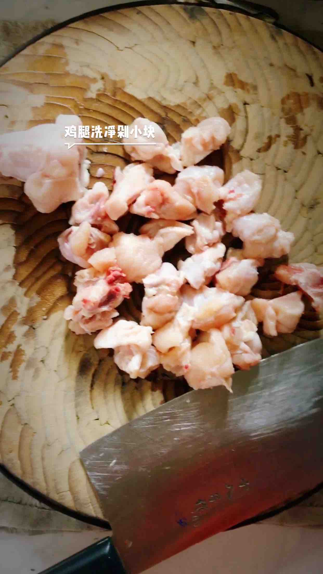 蔥香栗子雞的做法-蔥香味燒菜譜