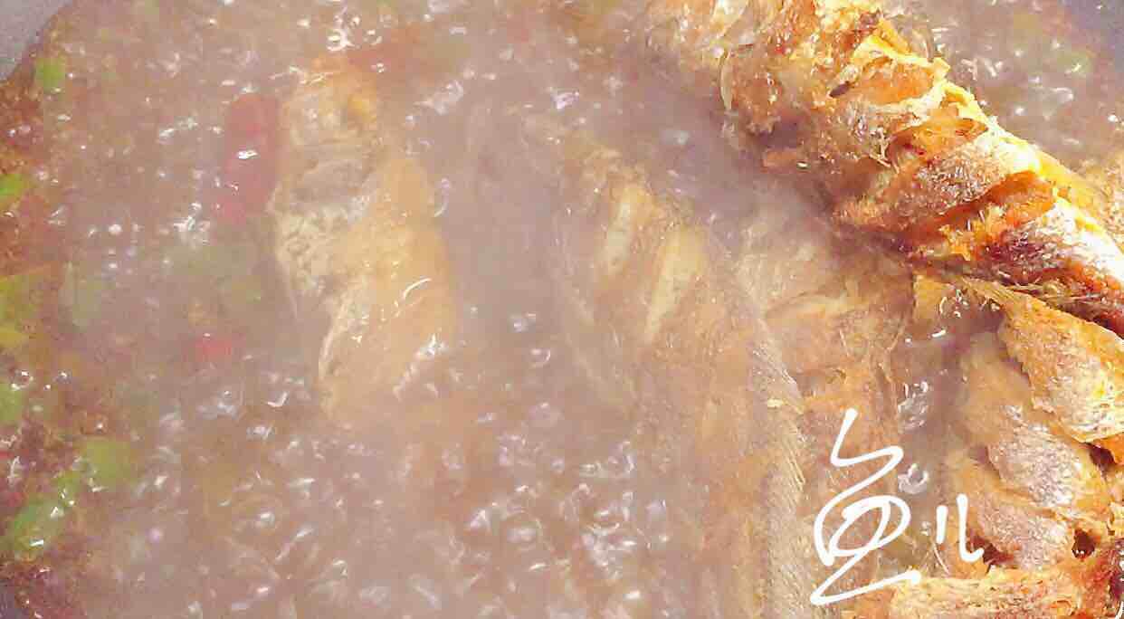 香辣小黃魚的做法-香辣味燉菜譜