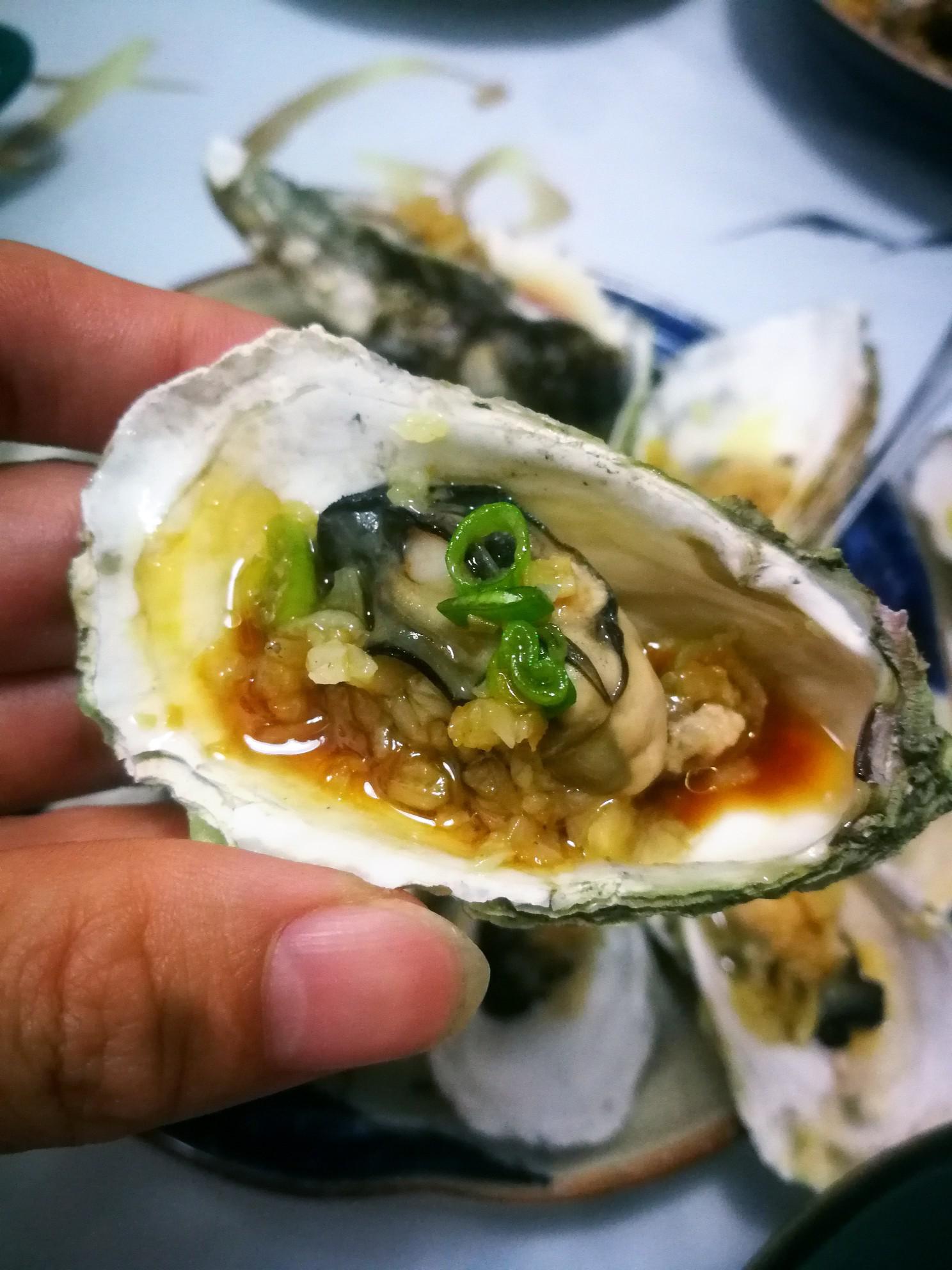 蒜蓉生蠔的做法-咸鮮味蒸菜譜