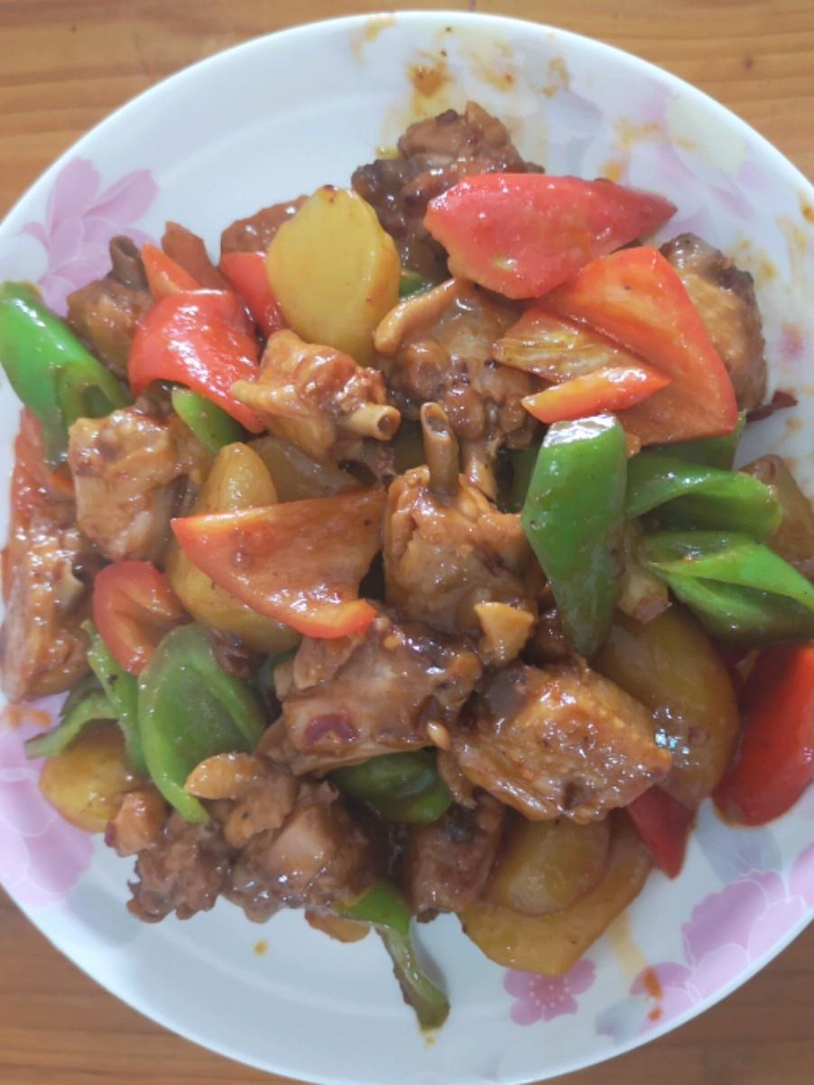 雞翅土豆新組合的做法-家常味燒菜譜