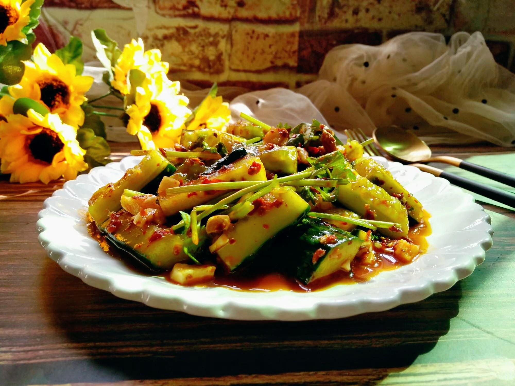 茶油拌黃瓜的做法-酸辣味拌菜譜