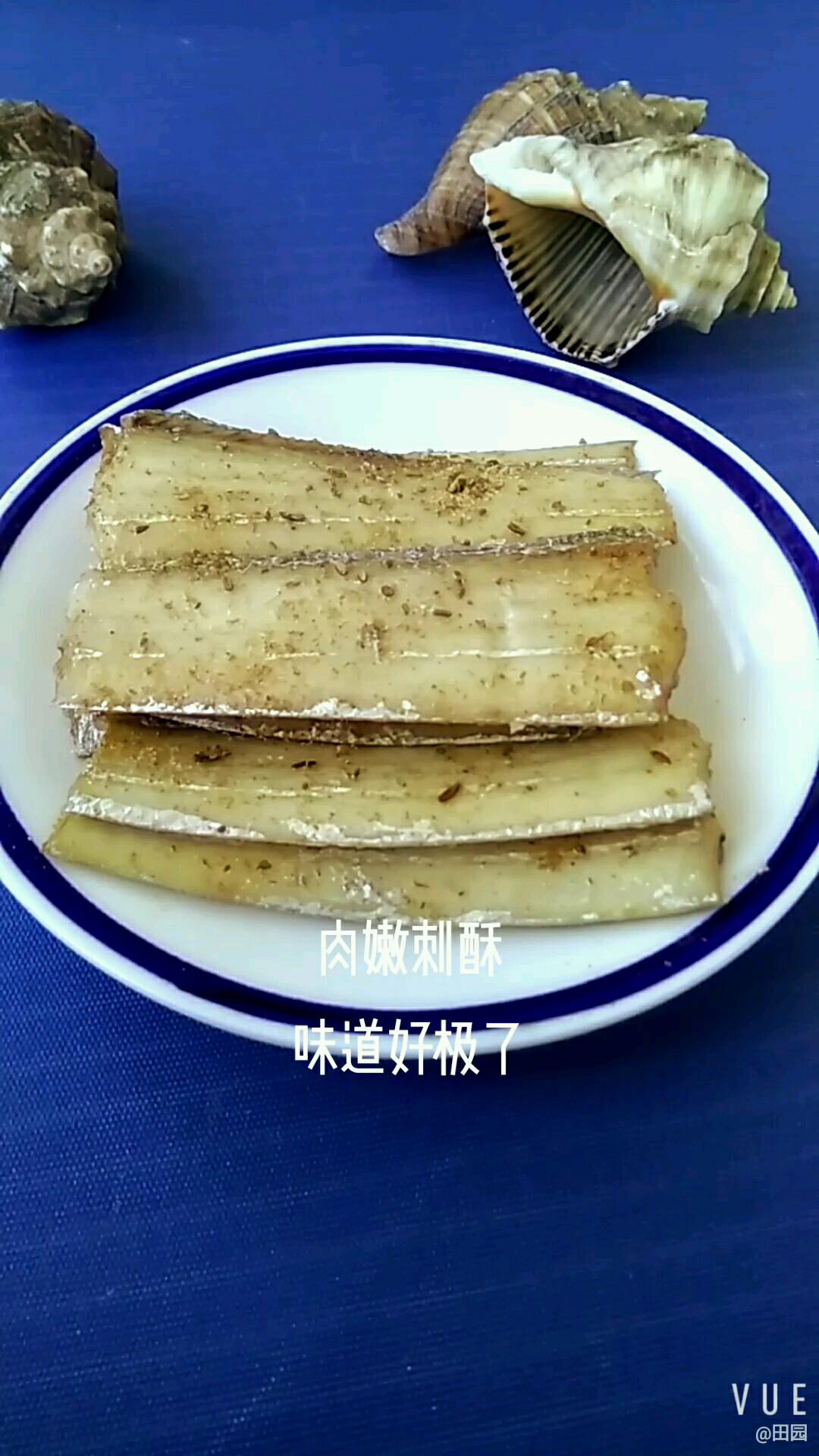 空氣炸鍋炸帶魚的做法-咸鮮味炸菜譜
