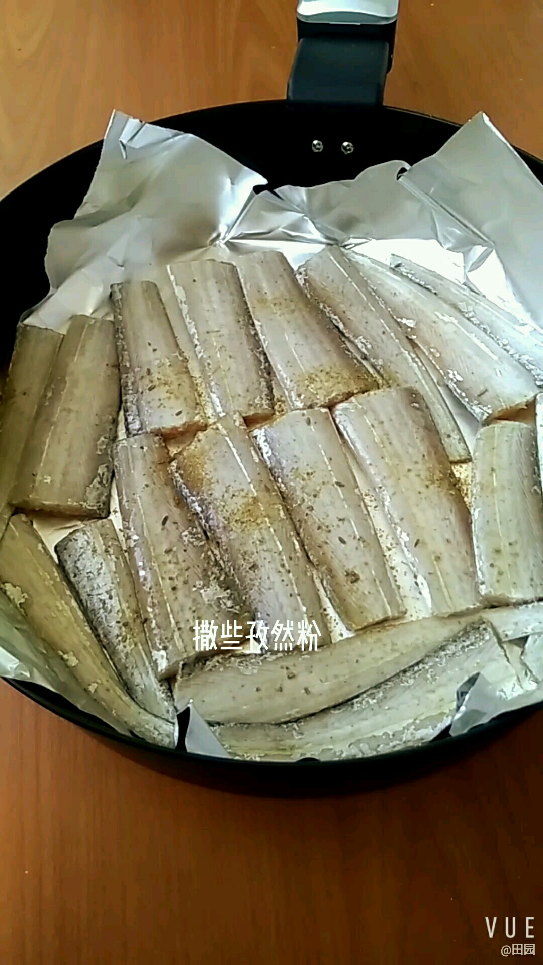 空氣炸鍋炸帶魚的做法-咸鮮味炸菜譜