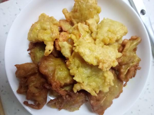 炸葫蘆雞肉丸子的做法-咸鮮味炸菜譜