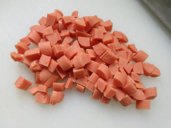 鵪鶉蛋火腿腸蛋撻的做法-家常味烘焙菜譜