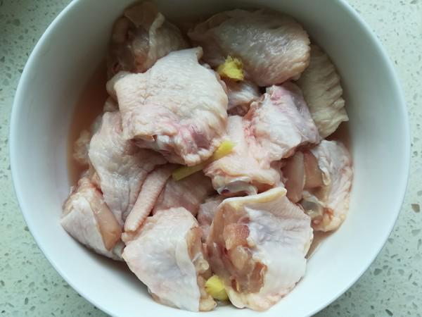 香菇雞翅的做法-家常味燉菜譜