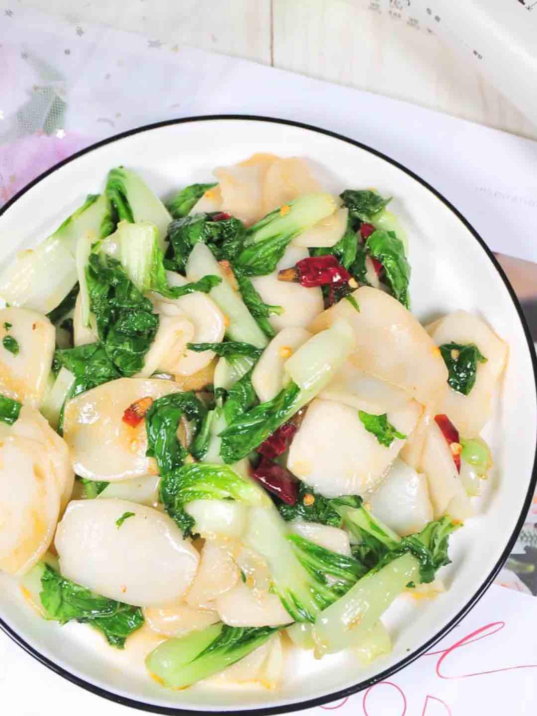 青菜炒年糕的做法-家常味炒菜譜