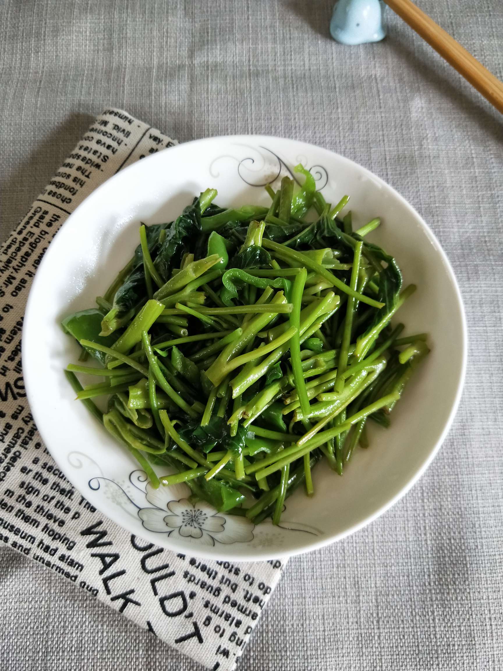 清炒空心菜的做法-家常味炒菜譜