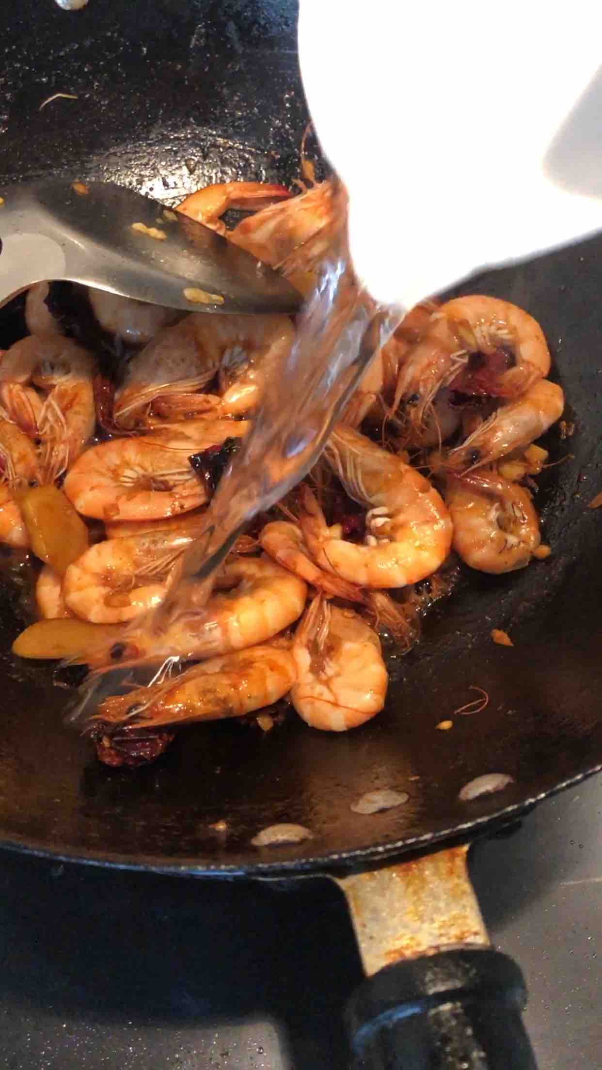 香辣海蝦的做法-咸鮮味炒菜譜