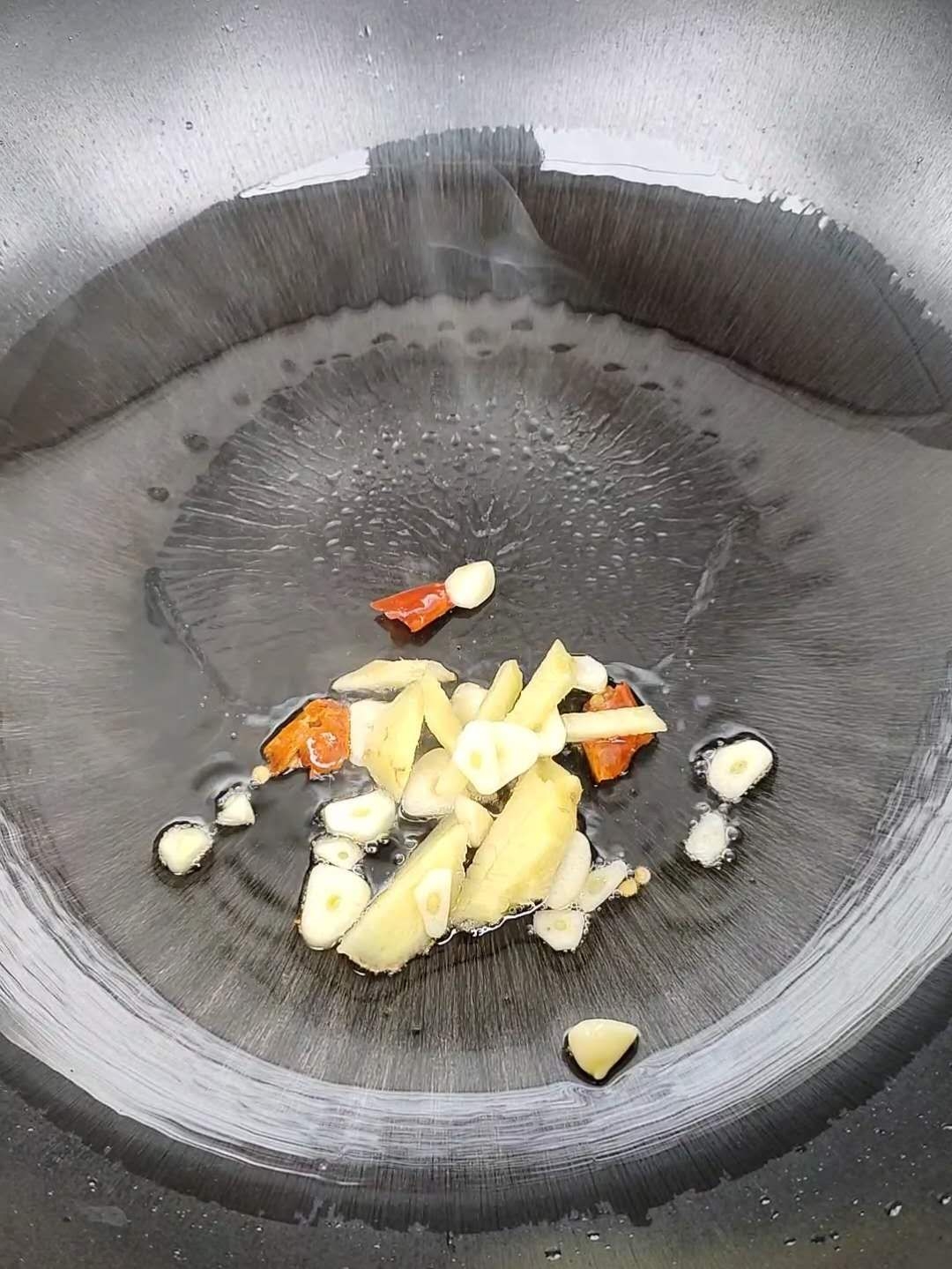 家常紅燒帶魚(yú)的做法-家常味燒菜譜