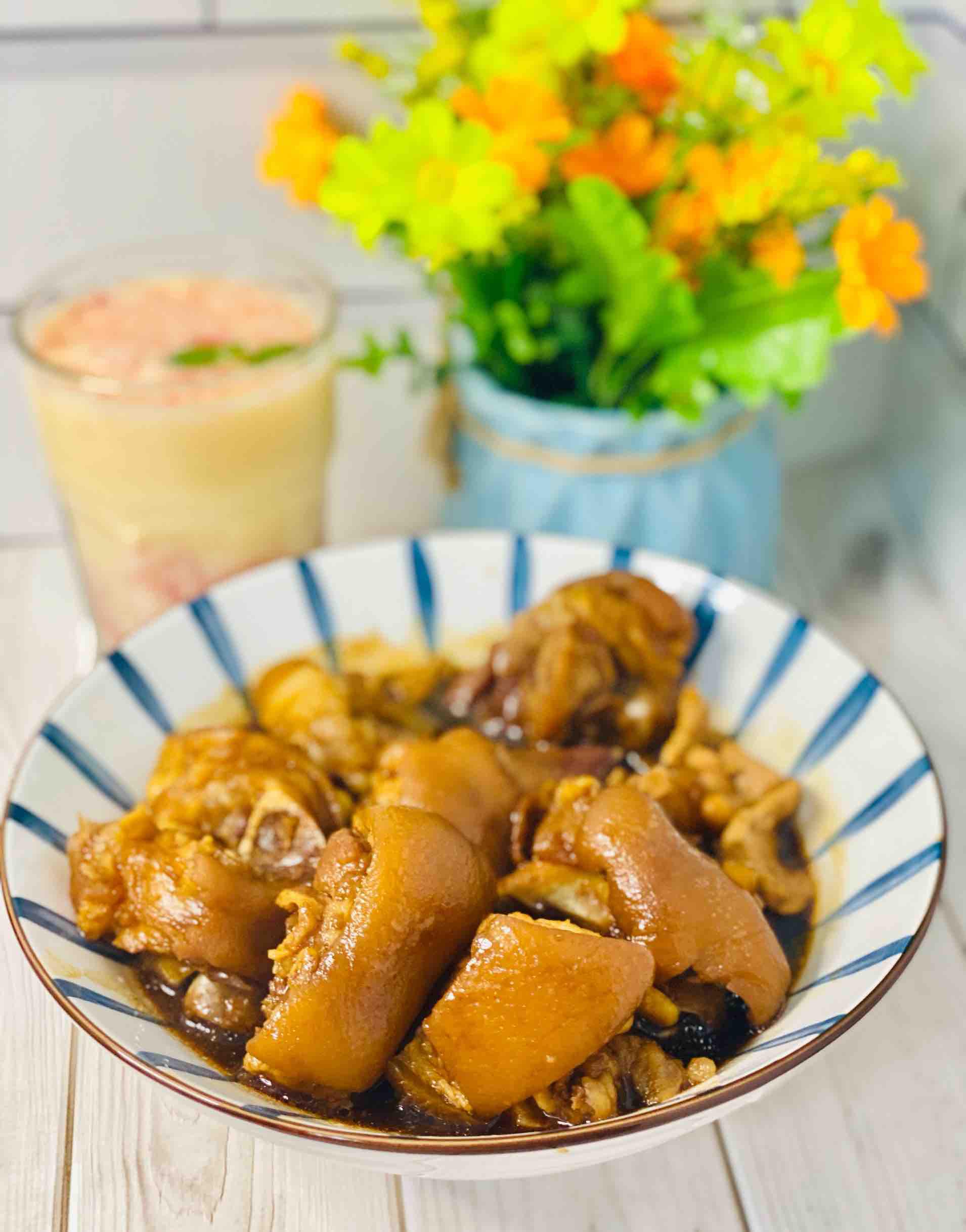 超香醬豬蹄，Q彈會抖臀?這樣燜，一鍋都不夠的做法-家常味燉菜譜