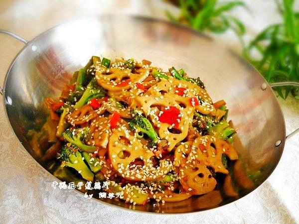 干鍋西蘭花藕片的做法-家常味炒菜譜