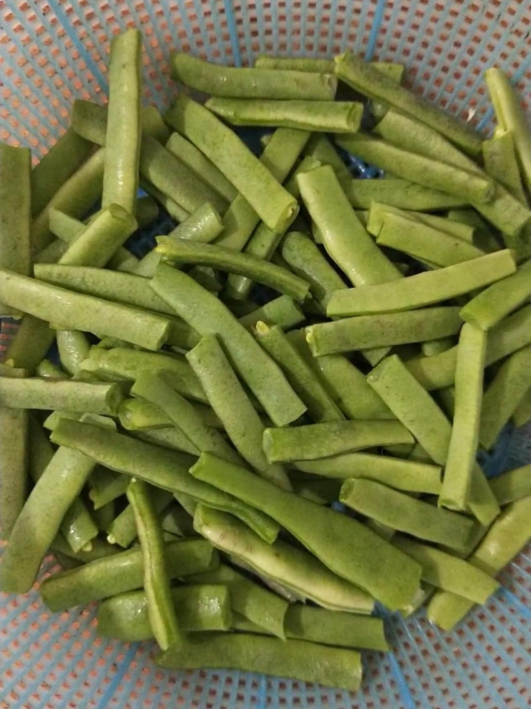 牛肉醬四季豆的做法-家常味炒菜譜