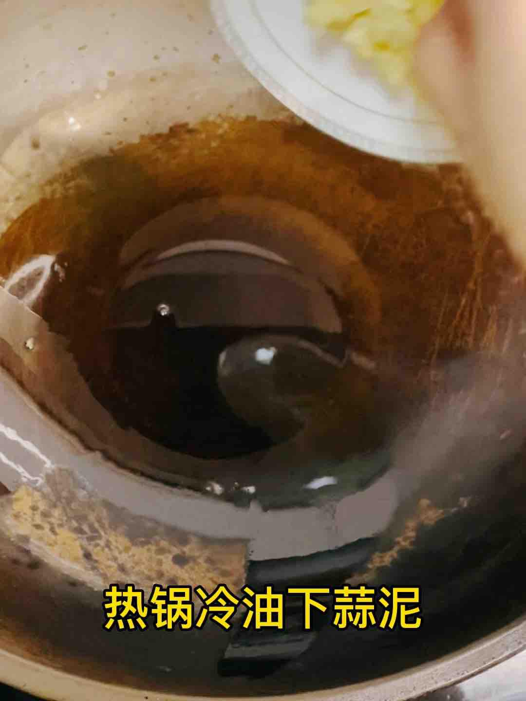 快手家常菜，素炒包菜，加點(diǎn)它，味道特別鮮的做法-家常味炒菜譜