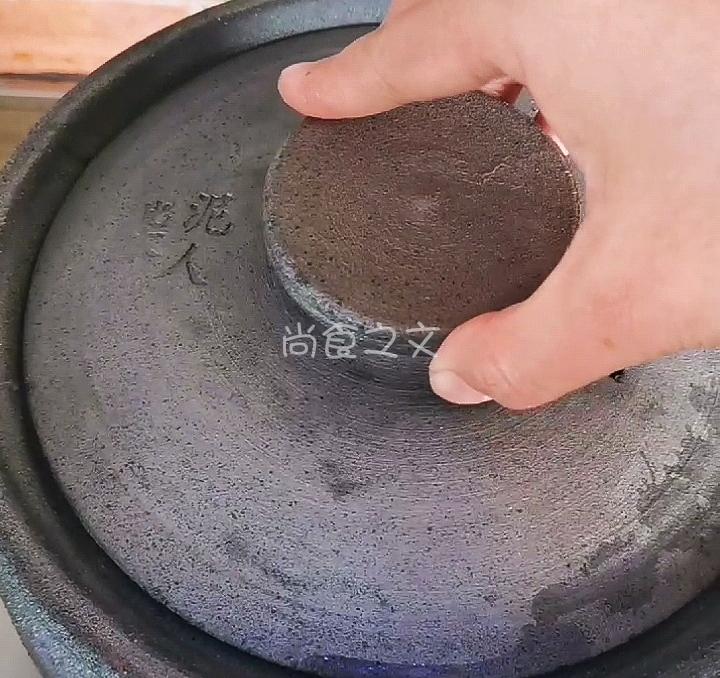 砂鍋番茄牛腩的做法-酸甜味燉菜譜