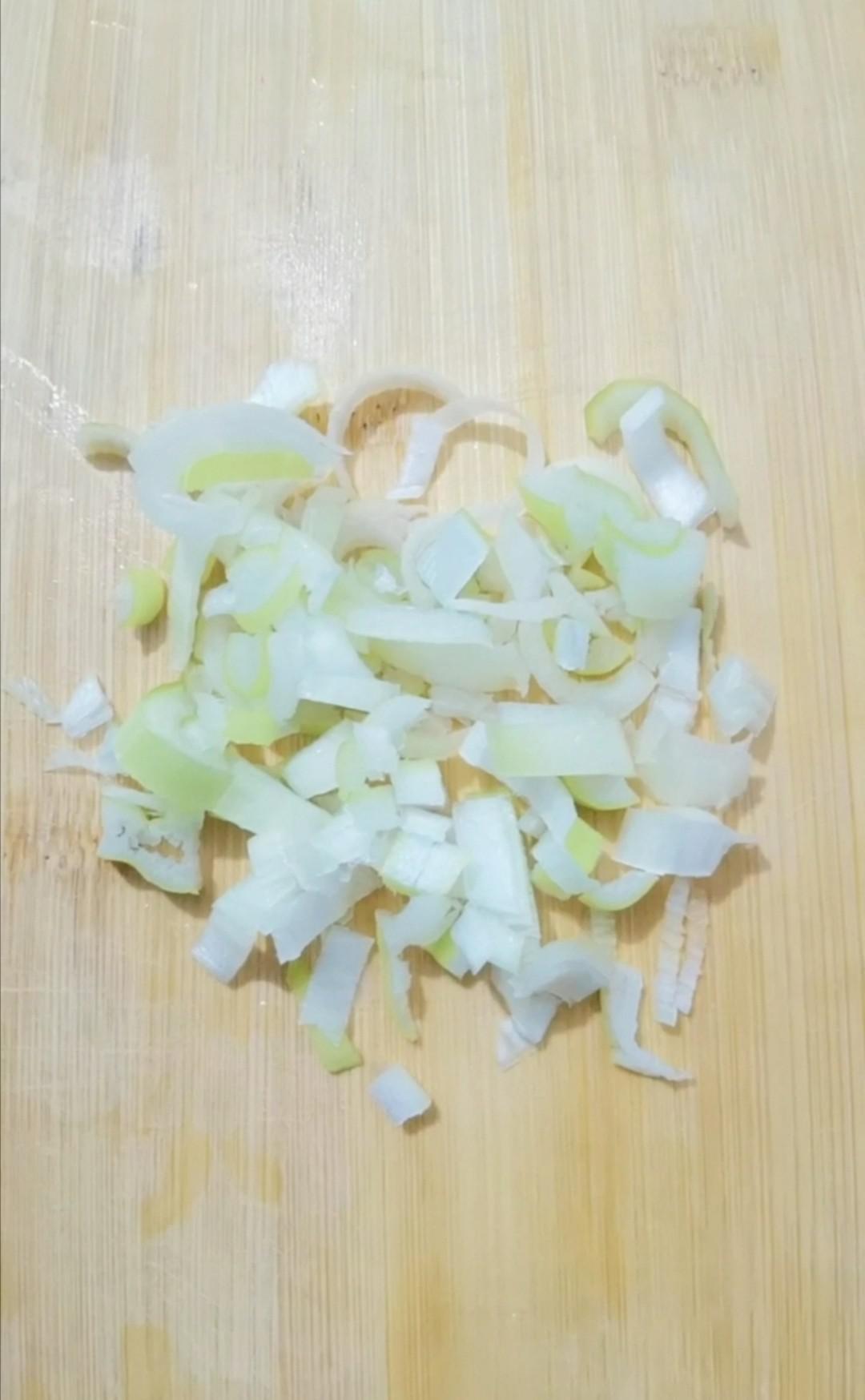 紅燜干豆腐的做法-咸鮮味燉菜譜