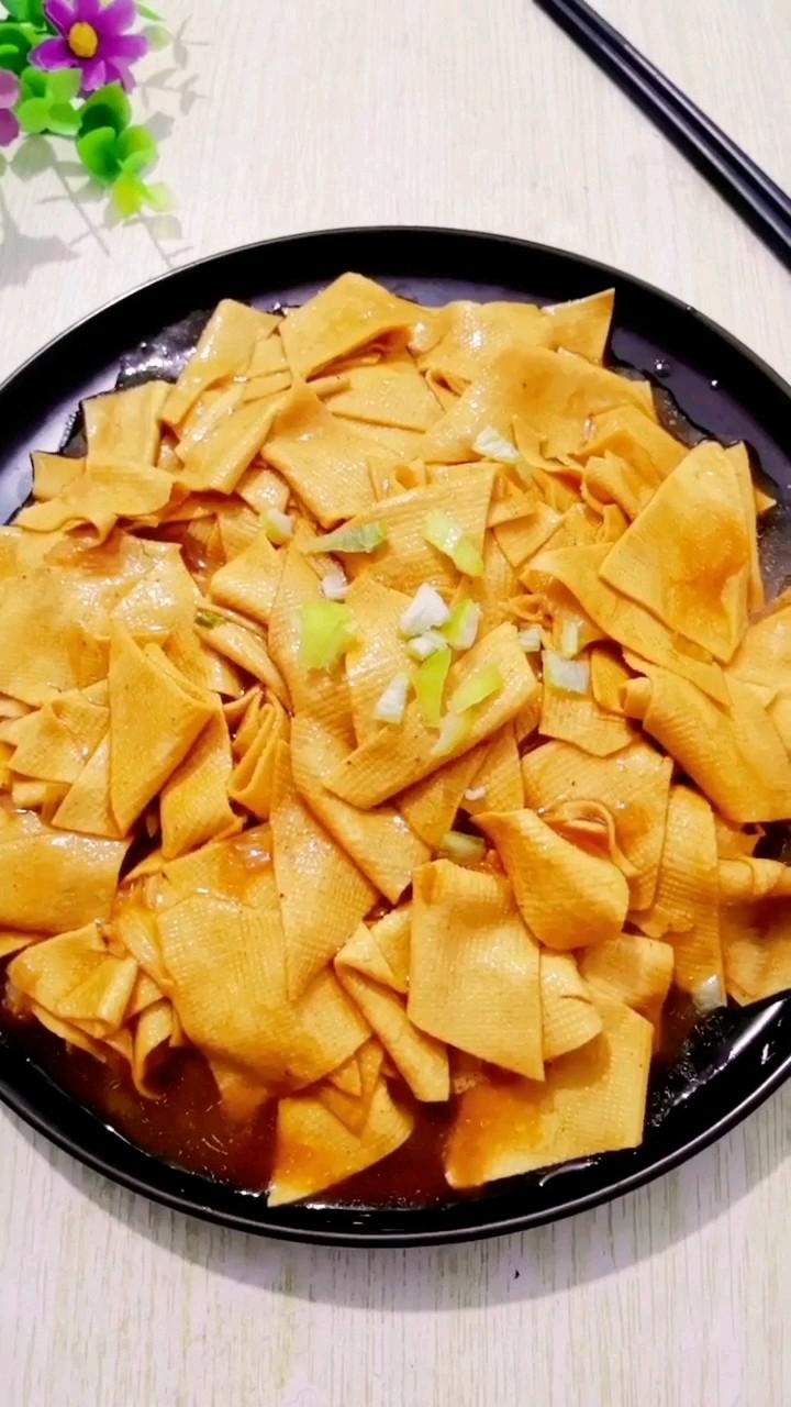紅燜干豆腐的做法-咸鮮味燉菜譜