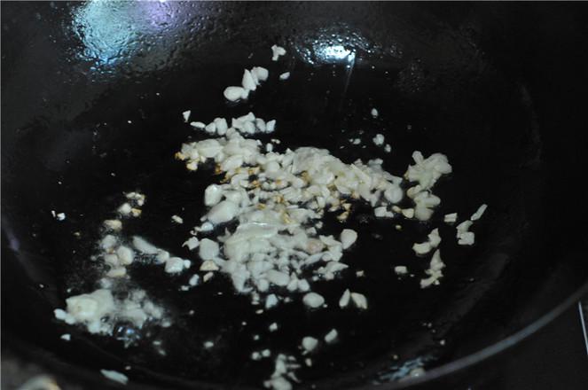 【蒜蓉爆香茄子】簡單、少油、不變色的下飯菜！的做法-蒜香味炒菜譜